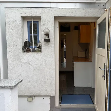 Apartment Gemütliche, Möblierte Einliegerwohnung Mit Eigenem Eingang In *